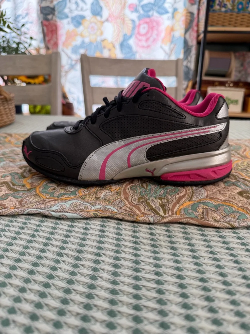 Puma Tazon 6 women's cross-trainer sneakers size 8.5